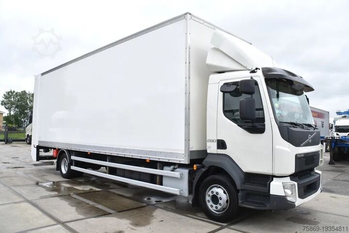 Чемодан Volvo FL 280 4x2 + BOX - 312 TKM - AIRCO - DOUBLE CAR...