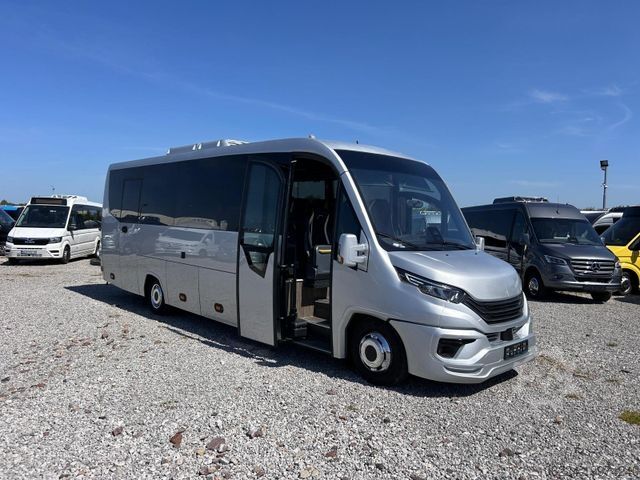 Автобус IVECO Daily