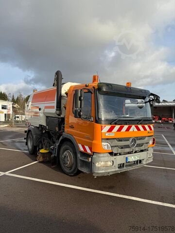 Подметальная машина Bucher - GMeiner - Giletta VT 651 Dual HD