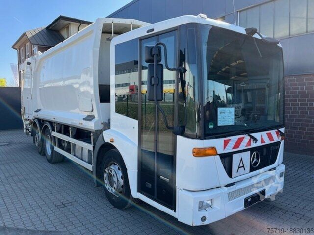 Мусоровоз Mercedes-Benz 2633 Econic 6x2 Geesink GMP III