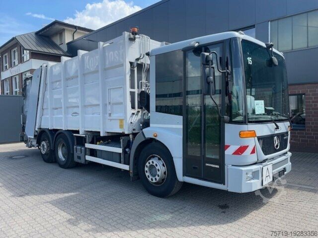 Мусоровоз Mercedes-Benz 2633 Econic 6x2 Zöller Medium XL/Delta2301