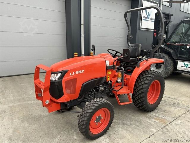 Компактный трактор Kubota L1-382 (7325)
