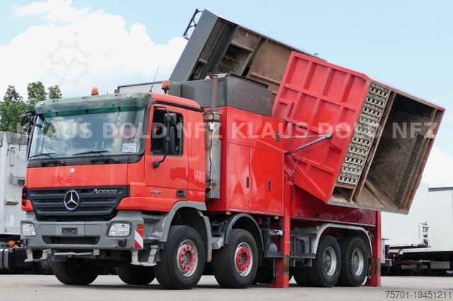Вакуумная автоцистерна MERCEDES-BENZ Actros 4144 8x4 Saugbagger Kipper Funk Euro 5