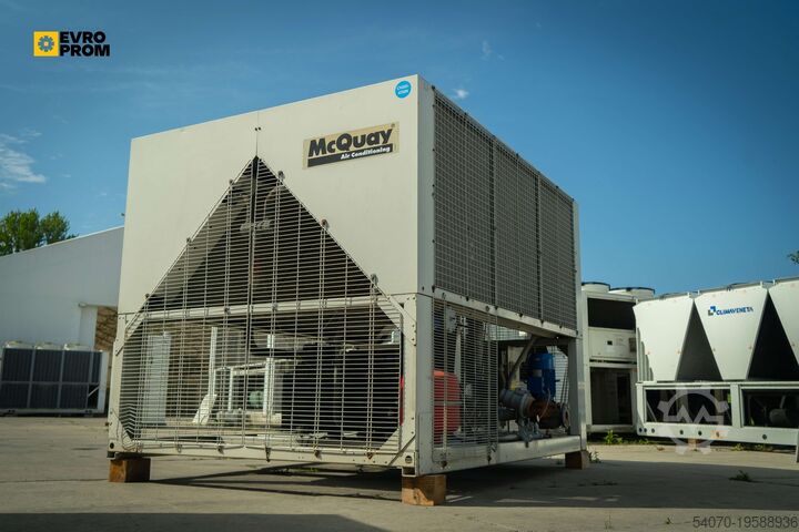 Чиллер Used Aircooled chiller McQuay MCEnergy MONO 073.1 SE ST 256 kW.