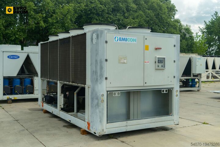 чиллер/тепловой насос Used Aircooled chiller EMICON PAE 4902 S KC 488 kW / 570 kW 2013 yom