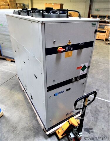 охладитель, холодильная машина, чиллер Kühlmaschinen, MTA S.p.A. TAEevo Tech 351 P3 – 71,6 kW