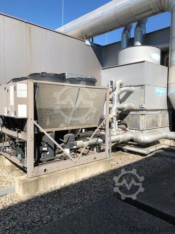 ЖИДКОСТНЫЙ ОХЛАДИТЕЛЬ С ВОЗДУШНЫМ ОХЛАЖДЕНИЕМ YORK YLAE LAE0190 SE 6-3260 SE/HE  