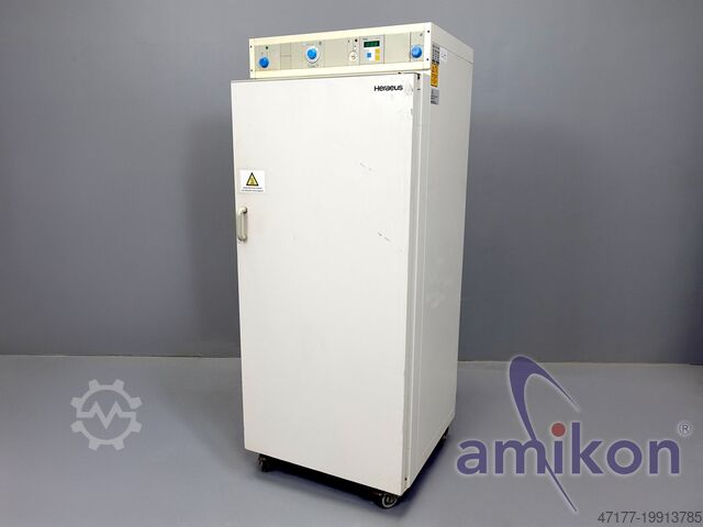 шкаф тепловой и сушильный Heraeus / Kendro UT 6420 bis 300°C