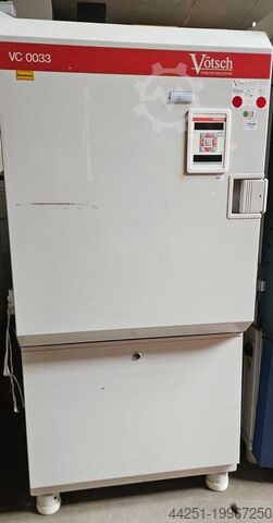 Климатическая испытательная камера с воздушным охлаждением Vötsch VC 0033