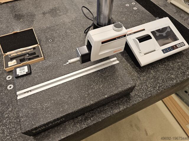 Устройство для измерения шероховатости Mitutoyo Surtest SJ411