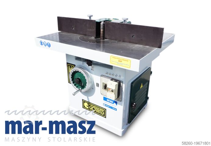 нижнешпиндельный фрезерный станок GOMAD 