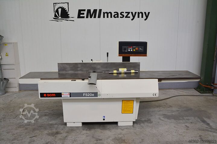 Эквалайзер SCM F520E