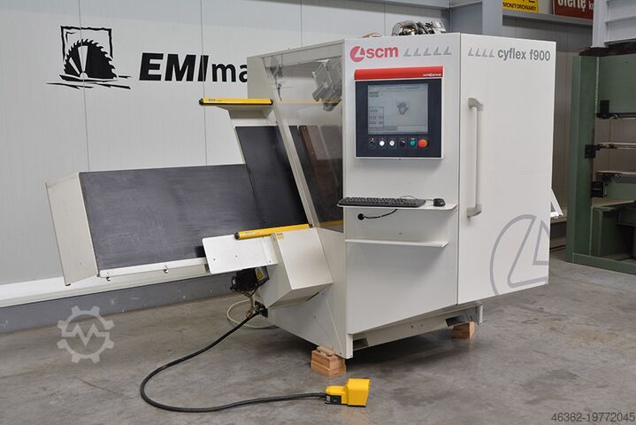 Фрезерно-сверлильный обрабатывающий центр SCM CYFLEX 900