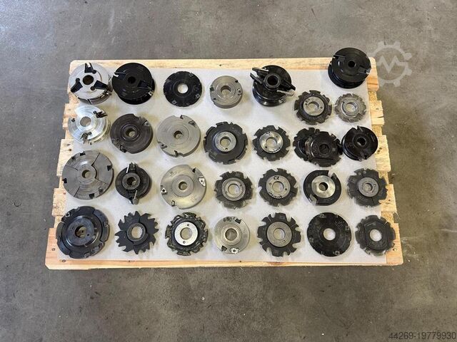 Фреза для подачи MAN  