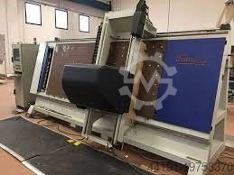 Вертикальный обрабатывающий центр с ЧПУ Omniatec Victoria