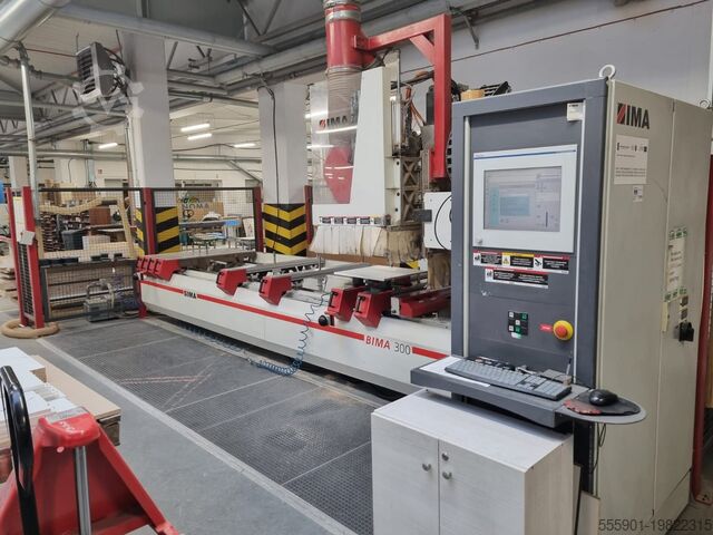 4-осевой обрабатывающий центр IMA BIMA 300