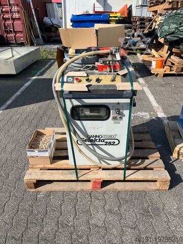 Станок для вставки дюбелей Ganner Selecta 252