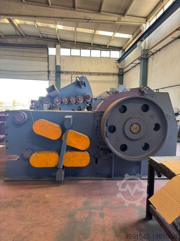 Барабанная щепорезка с вибрационным загрузочным лотком Pallmann PHT 350 650