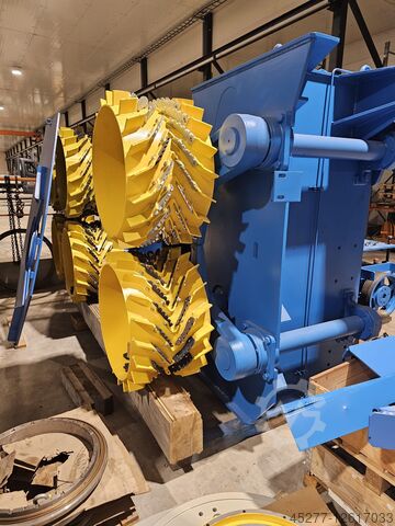 Сверхмощный окорочный станок Valon Kone VK 820/800