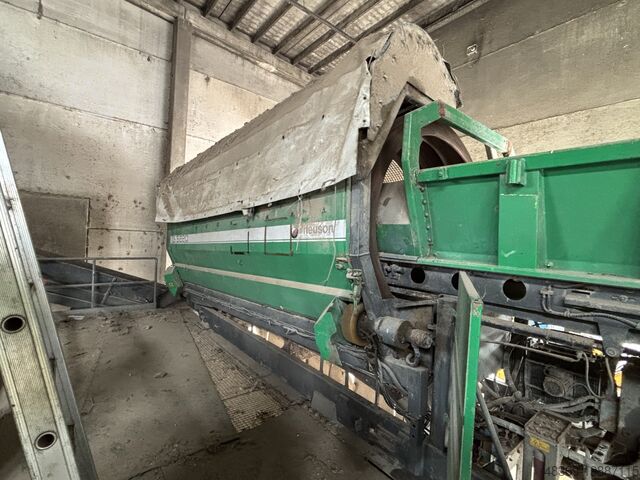 Просеивающая машина Neuson TS5220