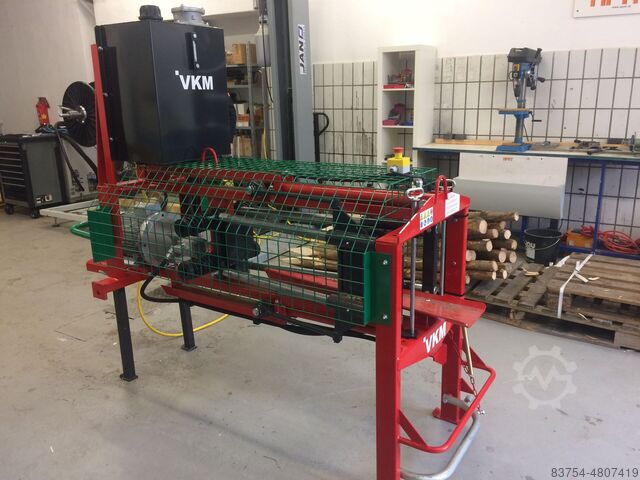 Четырехсторонняя точечная машина VKM 