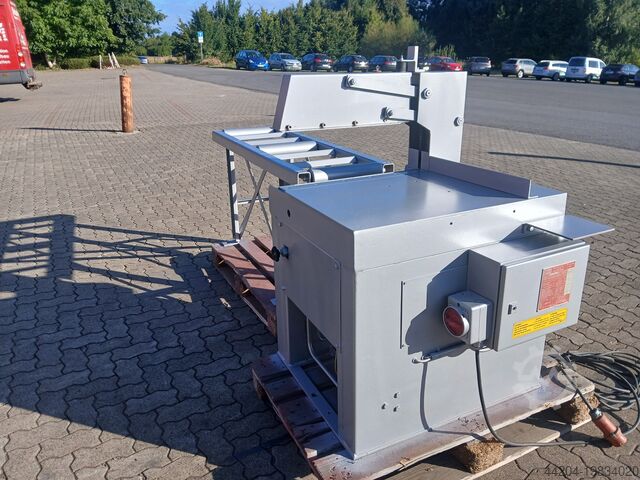 Поперечная пила под столом Paul 15 AO