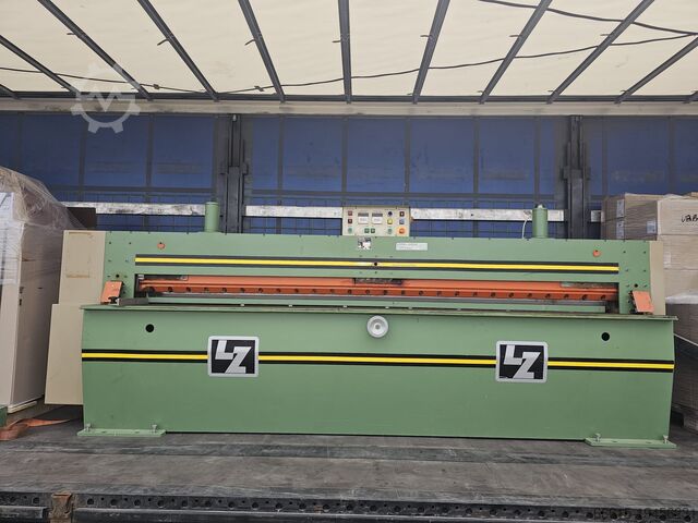 Ножницы для шпона Langzauner HYDROMATIC 3100