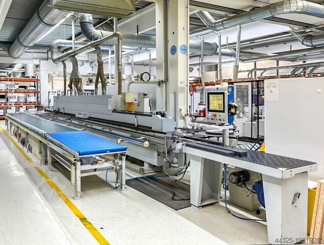 Односторонний кромкооблицовочный станок HOMAG + LIGMATECH KAR 310/9/A20/S2