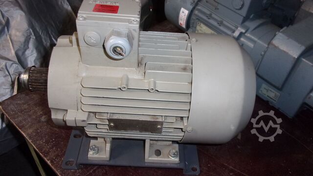 Фланцевый двигатель Siemens 1LA70964AA17-Z