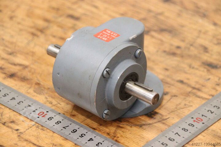 Коробка передач 12:1 Ruhrgetriebe SN 3 B