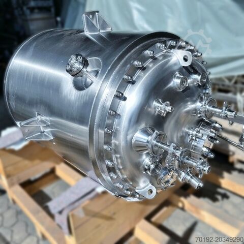 Неиспользуемый нагреваемый/охлаждаемый сосуд под давлением объемом 500 литров из V4A (1.4539) с магн Waldner 15886