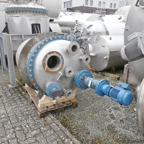 1300-литровый нагреваемый/охлаждаемый напорный сосуд из V4A Steinemann 8092