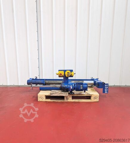 Мешалка на настенном креплении - -