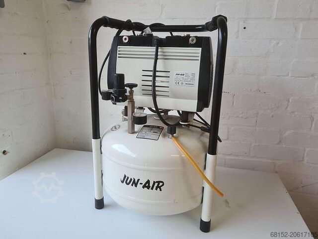 Бесшумный компрессор Jun-Air OF302-25B Jun-Air OF302-25B