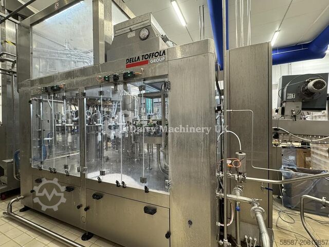 AVE UNIBLOCK 16/164 оборудование для розлива ПЭТ бутылок: ополаскиватель, наполнитель и укупорщик AVE UNIBLOCK RINSER , FILLER AND CAPER