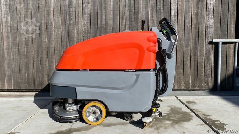 поломоечная машина HAKO Scrubmaster B70 - 2013