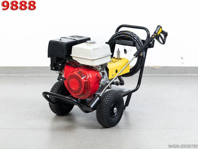 Kärcher HD 1050 B мойка высокого давления Kärcher HD 1050 B - HONDA GX390, 200bar, 930l/h