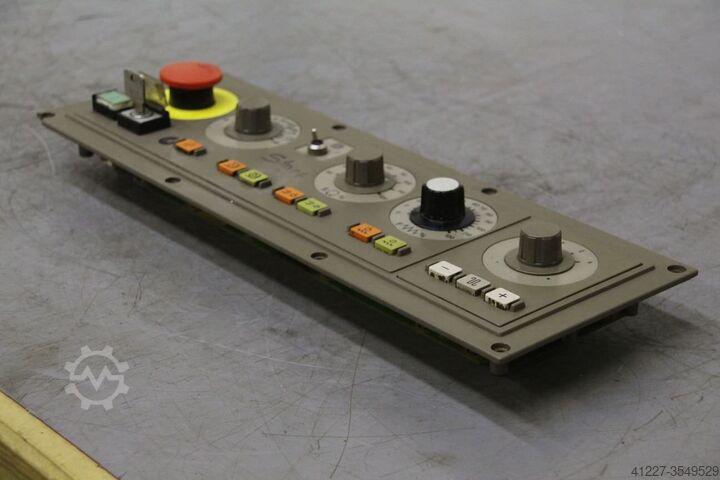 Панель управления машиной Siemens Sinumerik 6FC3478-3EF