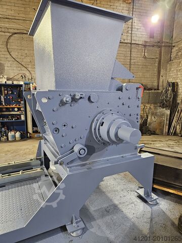 Мельницы / грануляторы TRIA 120-80 FN