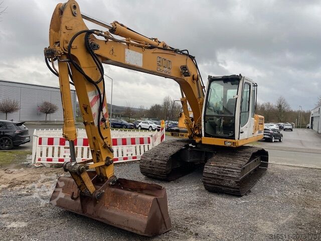 Гусеничный экскаватор Liebherr R900C Litronic