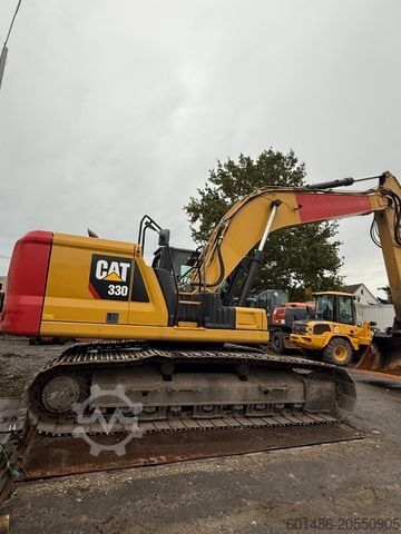 Гусеничный экскаватор CATERPILLAR 330