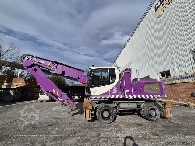 погрузочно-перегрузочная машина LIEBHERR LH30M LI