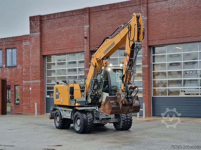 Колесный экскаватор Liebherr A916 - 110 KW - Central Greasing - Camera