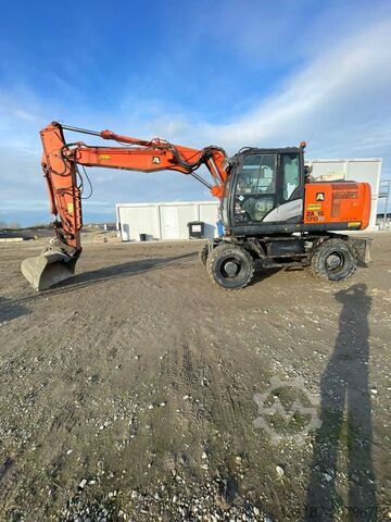 Колесный экскаватор Hitachi ZX170W-5 B