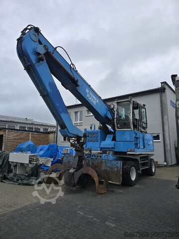 Колесный экскаватор Fuchs MHL 454