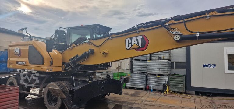 Мобильный экскаватор Caterpillar MH3024