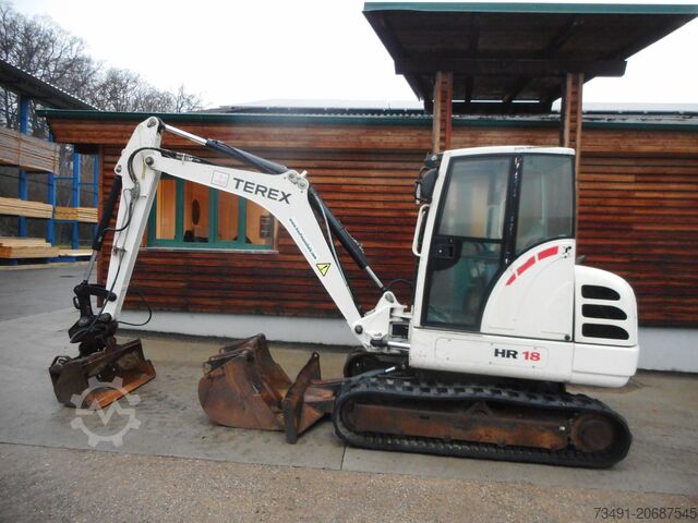 Мини-экскаватор Schaeff HR18 ( 4.680kg )