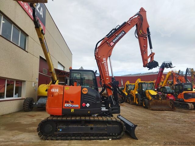 Мини-экскаватор Hitachi ZX85USB-6