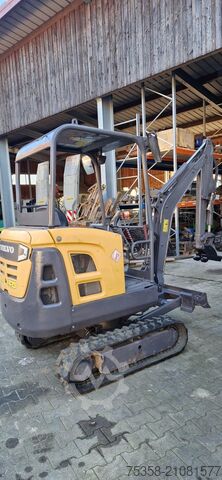 Мини-экскаватор, Volvo EC18  