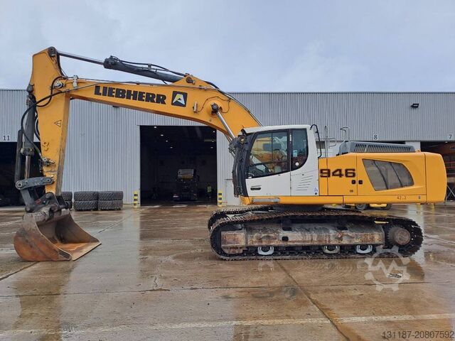 гусеничный экскаватор Liebherr R 946